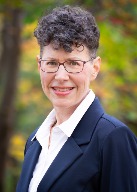 A headshot of Danyele